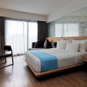 Ize By Lifestyleretreats Seminyak (Bali)